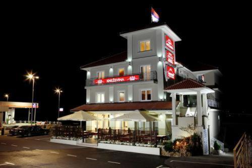 Hotel Knezevina Vranić Εξωτερικό φωτογραφία